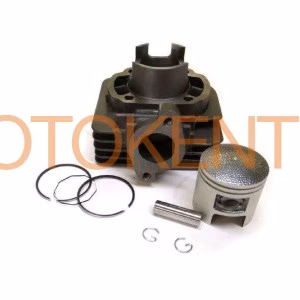 Поршнева (ЦПГ) Suzuki AD 62 (Ø43, p-10) DVK